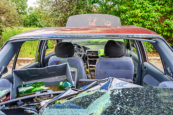 포토 JPG 해외이미지 자동차 사람없음 야외 자동차사고 찌그러짐 해외포토 육상교통 컨셉 교통사고 파일형식 이미지허브