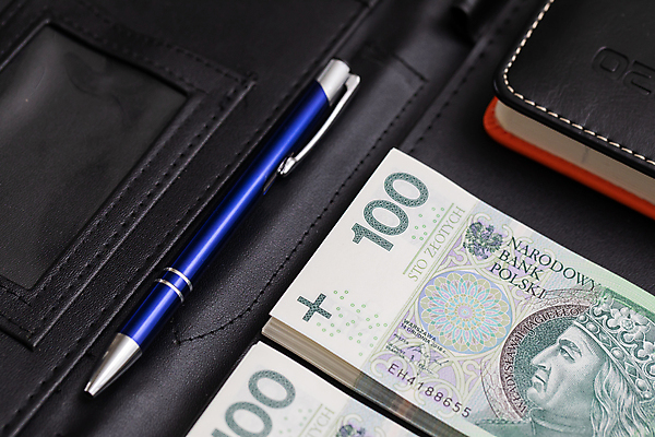 포토 JPG 해외이미지 종이 지폐 돈 비즈니스 설계 사람없음 경제 저축 달력 우승 재산 수집 소중 상패 무역 투자 이익 보물 자원 뇌물 욕심 월급 축적 빚 비용 수수료 해외포토 산업 컨셉 금융 최고 상_우승 요금 파일형식 이미지허브