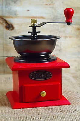 포토 JPG 해외이미지 전통 커피 음료 음식 백그라운드 탁자 콩 손잡이 사람없음 목재 빨간색 갈색 주방 검은색 어둠 카페 수확 골동품 흰색 뜨거움 닫기 굽기 복고 아로마 그라인더 갈기 에스프레소 내추럴 방앗간 옛날 카페인 해외포토 나무 컬러 가구 농업 재료 모션 곡류 상점 구이 커피용품 파일형식 이미지허브