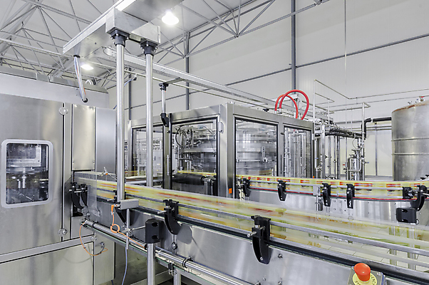 포토 JPG 해외이미지 식물 산업 음료 선 비즈니스 포장 공장 모션 사람없음 기계 장비 벨트 업무 작업실 캔 제조 철 통조림 엔진 자동 자동화 컨베어밸트 해외포토 잡화 공업 작업 파일형식 이미지허브