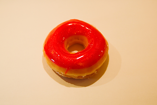 포토 JPG 해외이미지 음식 백그라운드 디저트 그림자 사람없음 컬러풀 과자 케이크 상점 식사 카페 신선 원형 도넛 달콤 맛 아침식사 설탕 굽기 먹기 크림 오브젝트 질감 반죽 칼로리 페스츄리 해외포토 도형 빵 컬러 컨셉 모션 구이 파일형식 이미지허브