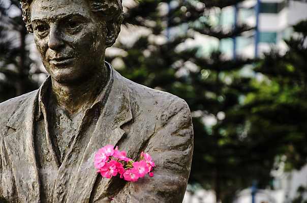 포토 JPG 해외이미지 공원 꽃 문화 여행 백그라운드 건축양식 미술 사람 사람없음 빨간색 초록색 파란색 컬러풀 조각상 미국 흰색 도시 역사 이웃 남쪽 옛날 페루 해외포토 식물 공공시설 건축 컬러 북아메리카 문화예술 조형물 남아메리카 방향 파일형식 이미지허브