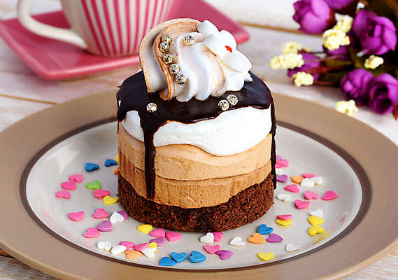 포토 JPG 해외이미지 커피 티타임 사람없음 초콜릿 달콤 커피잔 초코케이크 스프링클 해외포토 음료 휴식 디저트 잔 장식 케이크 맛 파일형식 이미지허브