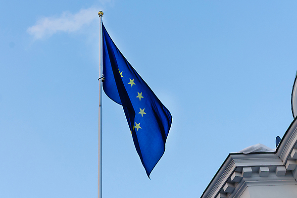 포토 JPG 해외이미지 유럽 별 백그라운드 바람 실내 사람없음 파란색 세트 노란색 자유 유로 깃발 심볼 사인 대륙 애국심 규정 유럽연합 전국 정부 정치 해외포토 자연요소 나라 컬러 컨셉 돈 날씨 내부 파일형식 이미지허브