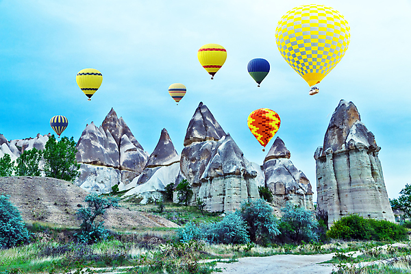 포토 JPG 해외이미지 주간 하늘 카파도키아 풍경 사람없음 야외 3D 열기구 비행 해외포토 자연요소 항공교통 디지털합성 파일형식 튀르키예 이미지허브
