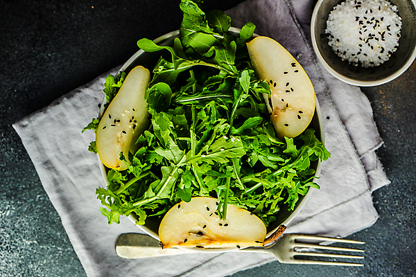 포토 JPG 해외이미지 조각 포크 채소 탁자 사람없음 샐러드 신선 사과 허브 향신료 소금 깨 깨소금 해외포토 식물 식기 음식 가구 과일 식재료 조미료 향미료 파일형식 이미지허브
