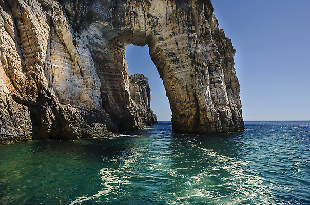 포토 JPG 해외이미지 유럽 모래 바다 여행 자연 휴가 풍경 사람없음 야외 초록색 물 파란색 도시풍경 태양 여행객 짐 동굴 돌산 지중해 그리스 화산 내추럴 방법 지질학 터키석 파라다이스 해외포토 자연요소 교육 나라 컬러 산 사람 도시 보석 생태계 파일형식 이미지허브