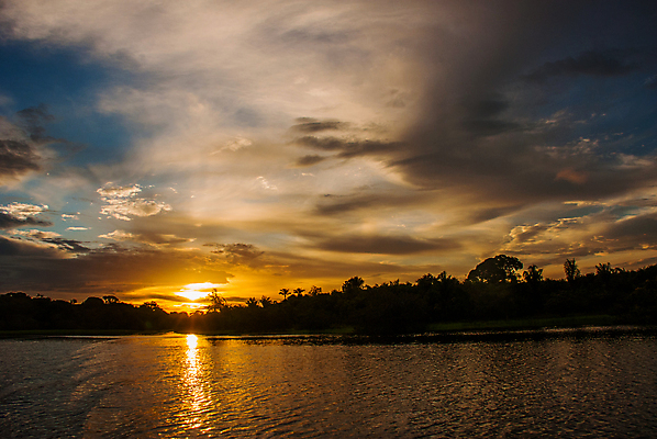 포토 JPG 해외이미지 실루엣 바다 여행 백그라운드 오렌지 가족 자연 벽지 하늘 사람없음 야외 물 파란색 빛 강 컬러풀 태양 뷰티 반사 노란색 일출 미국 일몰 저녁 열대우림 카누 브라질 남쪽 아마존 수평선 해외포토 자연요소 컬러 북아메리카 과일 관계 촬영기법 노을 수상스포츠 남아메리카 야간 숲 방향 생태계 파일형식 이미지허브