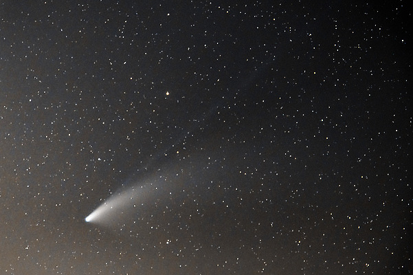 포토 JPG 해외이미지 별 과학 백그라운드 자연 하늘 아침 휴가 사람없음 야외 가로 파란색 빛 컬러풀 글로벌 우주 일몰 이탈리아 새벽 별자리 탐험 달 분위기 야간 신비 꼬리 은하계 먼지 충격 공상 천문학 성운 7월 혜성 수평선 해외포토 주간 자연요소 교육 유럽 컬러 컨셉 노을 날짜 생태계 파일형식 이미지허브