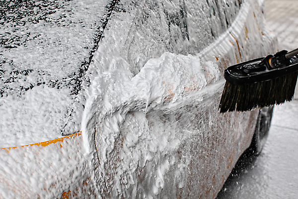 포토 JPG 해외이미지 자동차 사람없음 야외 거품 빗자루 세제 닦기 세차 해외포토 육상교통 모션 청소도구 파일형식 이미지허브