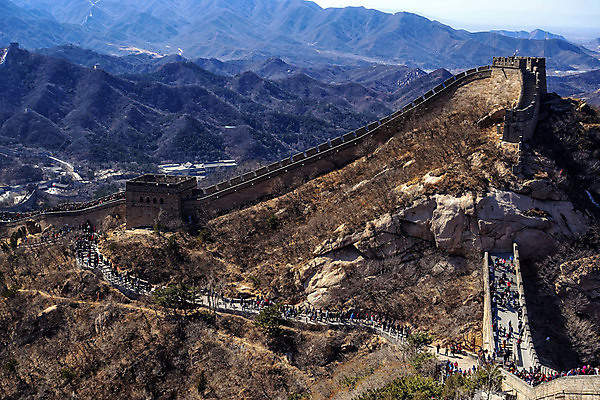 포토 JPG 해외이미지 아시아 문화 길 벽 여행 백그라운드 건축양식 자연 하늘 벽돌 산 파노라마 사람 동양인 사람없음 건물 초록색 세계 여행객 중국 봄 산책 역사 재산 숲 큼 기적 심볼 언덕 호기심 장면 베이징 옛날 해외포토 건축물 계절 건축 감정 나라 컬러 컨셉 휴식 촬영기법 인종 금융 크기 생태계 파일형식 이미지허브