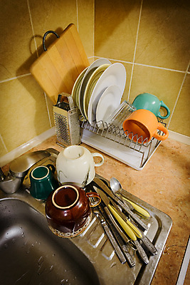 포토 JPG 해외이미지 식기 접시 포크 유리 주택 건조 서기 사람없음 컵 물 빛 금속 주방 숟가락 중국 장비 젖음 흰색 도자기 사발 칼 떨어짐 오브젝트 신발장 해외포토 자연요소 아시아 컬러 컨셉 모션 재질 수저 건물 사기그릇 파일형식 이미지허브