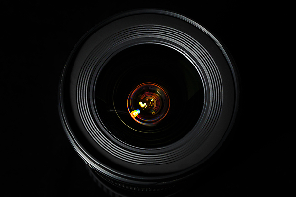 포토 JPG 해외이미지 백그라운드 유리 사람없음 파란색 카메라 디지털 검은색 장비 구멍 뉴스 닫기 영화관 필름 보안 동영상 고립 해외포토 컬러 모션 재질 안전 전자제품 극장 파일형식 이미지허브