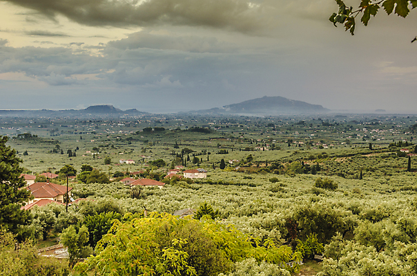포토 JPG 해외이미지 나무 식물 구름 행복 유럽 바다 섬 여행 자연 하늘 휴가 산 파노라마 풍경 사람없음 야외 내부 초록색 파란색 도시풍경 교회 여행객 일몰 짐 지중해 그리스 그림 영토 종탑 그리스인 방법 해외포토 자연요소 서양인 감정 나라 컬러 종교건축 촬영기법 사람 건물 노을 탑 도시 생태계 파일형식 이미지허브