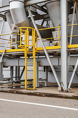 포토 JPG 해외이미지 디자인 외관 산업 선 벽 백그라운드 비즈니스 건축양식 사다리 공장 불 추상 출입구 프레임 안전 사람없음 야외 건물 파란색 계단 금속 과학기술 긴급 도시 계획 탈출 철 그림 단상 단계 대피 엘리먼트 철강 해외포토 자연요소 건축물 건축 컬러 컨셉 무늬 공업 재질 기술 도구 파일형식 이미지허브