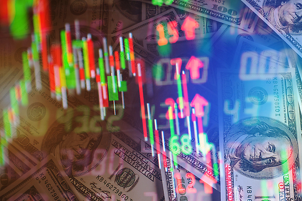 포토 JPG 해외이미지 여자 선 사람없음 금융 알약 스크린 고층빌딩 수확 긴급 업무 시장 주식 상인 투자 이익 강렬 더블 심각 필터 해외포토 컨셉 농업 비즈니스 사람 빌딩 경제 약 작업 파일형식 이미지허브