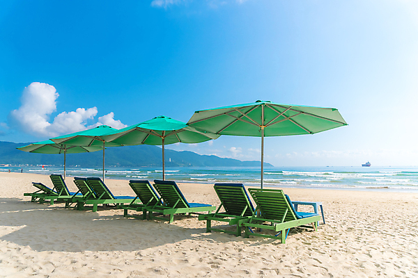 포토 JPG 해외이미지 모래 바다 섬 여행 의자 우산 자연 하늘 휴가 휴식 파노라마 손바닥 풍경 사람없음 야외 물 여름 파란색 태양 우주 맑음 침묵 꿈 만 휴게실 고급 휴양지 양산 가림막 완벽 파라다이스 완전 해외포토 자연요소 손 계절 컬러 가구 컨셉 날씨 촬영기법 소리 장소 생태계 파일형식 이미지허브