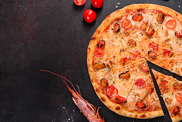 포토 JPG 해외이미지 전통 음식 바다 조각 백그라운드 토마토 채소 재료 탁자 양파 치즈 새우 피자 육류 요리 사람없음 식당 식사 저녁식사 이탈리아 껍질 신선 반지 뜨거움 원형 맛 굽기 지중해 먹기 해산물 속도 오징어 올리브 반죽 홍합 후추 바질 점심식사 고립 모짜렐라치즈 피자집 해외포토 도형 열매 유럽 가구 컨셉 식재료 장신구 모션 어패류 유제품 연체동물 패스트푸드 서양음식 갑각류 상점 수중동물 구이 향신료 파일형식 이미지허브