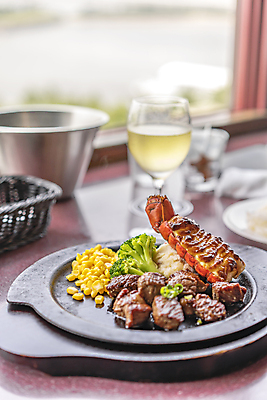 포토 JPG 해외이미지 그릇 접시 음식 채소 치즈 갑각류 옥수수 요리 사람없음 빨간색 컬러풀 식당 일본 식사 저녁식사 소고기 시골 신선 고급 그릴 아침식사 인스턴트 브로콜리 바닷가재 바비큐 화이트와인 허브 비만 해산물 꼬리 건강식 점심식사 메인요리 해외포토 식물 동물 식기 아시아 컬러 컨셉 주방용품 유제품 곡류 육류 상점 와인 가재 몸매 파일형식 이미지허브