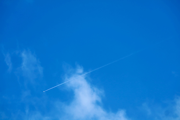 포토 JPG 해외이미지 구름 바다 백그라운드 패턴 자연 하늘 바람 날씨 추상 사람없음 야외 물 여름 파란색 빛 햇빛 뷰티 우주 환경 활발 자유 흰색 물방울 투명 순수 장면 천국 솜털 스카이라인 내추럴 오존 천창 수평선 해외포토 자연요소 계절 컬러 컨셉 무늬 태양 생태계 파일형식 이미지허브