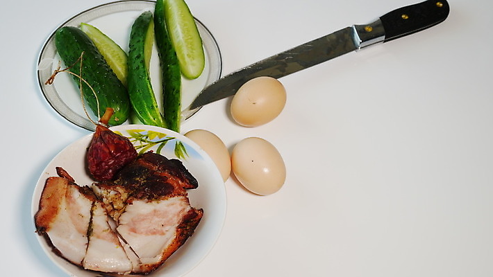 포토 JPG 해외이미지 접시 음료 음식 백그라운드 포크 채소 탁자 휴가 오이 치즈 주택 건강 육류 돼지고기 스테이크 요리 사람없음 목재 빨간색 초록색 친구 소풍 파티 주방 계란 숟가락 식사 저녁식사 샐러드 모임 매트 흰색 신선 소시지 변화 칼 차 맛 아침식사 정상 머스터드 향신료 슬라이스 롤 서빙 소금 베이컨 버터 훈제 점심식사 단백질 부스러기 총각무 해외포토 나무 식기 컬러 가구 컨셉 식재료 재료 관계 유제품 서양음식 수저 이벤트 건물 야외활동 알 소스_음식 가공식품 무 영양소 향미료 파일형식 이미지허브