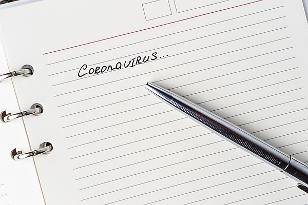 포토 JPG 해외이미지 디자인 배너 종이 컨셉 텍스트 건강 경고 안전 사람없음 책 단어 세계 글로벌 약 쪽지 공책 정보 흰색 메시지 수비 바이러스 질병 위험 사인 예방 복고 감염 전염 시트 고립 돌봄 전염병 사스 해외포토 문자 컬러 의학 모션 문구용품 파일형식 이미지허브