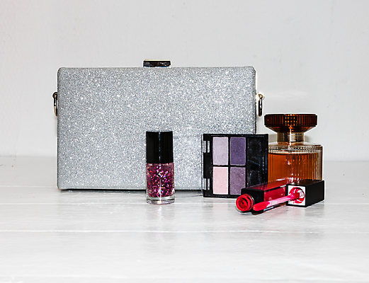 포토 JPG 해외이미지 직업 여자 얼굴 분홍색 백그라운드 장신구 사람없음 장식 세트 화장 뷰티 유행 우주 화장품 립스틱 흰색 붓 화려 그룹 팔레트 고급 하이힐 상품 가루 수집 피부 크림 향수 피부관리 매니큐어 만들기 광택 고립 돌봄 수분크림 해외포토 구두 컬러 컨셉 모션 사람 신체부위 여성화 파일형식 이미지허브