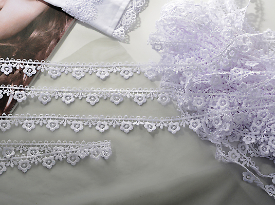 포토 JPG 해외이미지 디자인 드레스 리본 파도 결혼 백그라운드 꽃무늬 패턴 취미 사람없음 파란색 빛 뷰티 유행 마을 상점 수확 흰색 시골 직물 면 화려 고급 우아함 바느질 실크 수집 묘사 질감 복고 테이프 부드러움 재단 엘리먼트 해외포토 옷 꽃 바다 컬러 컨셉 무늬 농업 문구용품 이벤트 감각 파일형식 이미지허브