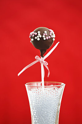 포토 JPG 해외이미지 1 리본 음식 분홍색 결혼 디저트 막대사탕 사탕 사람없음 파란색 파티 케이크 초콜릿 흰색 하트 달콤 설탕 활 여의주 핸드메이드 해외포토 모양 컬러 이벤트 맛 파일형식 이미지허브