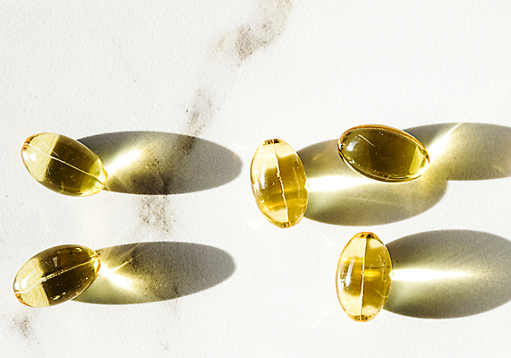 포토 JPG 해외이미지 사람없음 알약 노란색 건강관리 흰색 낟알 영양제 오메가 항생제 해외포토 컬러 건강 관리 약 파일형식 이미지허브