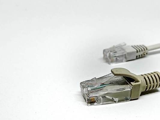 포토 JPG 해외이미지 산업 선 백그라운드 인터넷 통신 사람없음 파란색 컴퓨터 상자 노란색 디지털 검은색 자료 웹 장비 흰색 그물 네트워크 플러그 코드 연결 접속 USB 전화기 속도 신호 전자 롤 철사 포트 위로 랜 멀티 옛날 해외포토 컬러 전자제품 파일형식 이미지허브