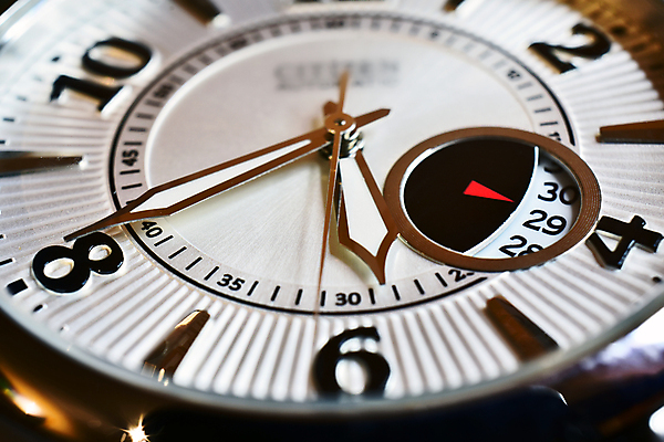 포토 JPG 해외이미지 손 디자인 시계 백그라운드 컨셉 사람없음 기계 정보 달력 시간 원형 손목시계 오브젝트 공포 다이얼 정비공 기어 타이머 분 인터페이스 카운트다운 해외포토 도형 장신구 신체부위 기술자 파일형식 이미지허브