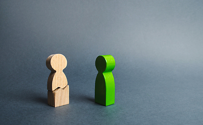 포토 JPG 해외이미지 실내 사람없음 말_게임 균열 상처 남색배경 해외포토 백그라운드 모션 내부 게임 남색 파일형식 이미지허브