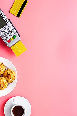 포토 JPG 해외이미지 비즈니스 텍스트 사람없음 금융 쇼핑 우주 상점 신용카드 시장 구매 정상 플라스틱 소매 순간 터미널 카피스페이스 해외포토 재질 경제 공백 파일형식 이미지허브