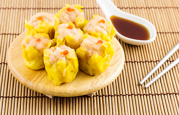 포토 JPG 해외이미지 접시 아시아 음식 새우 건강 육류 돼지고기 요리 동양인 사람없음 식사 저녁식사 중국 어둠 흰색 뜨거움 아침식사 수증기 해산물 대나무 기선 점심식사 경단 해외포토 나무 식기 나라 컬러 배_교통 식재료 갑각류 인종 파일형식 이미지허브