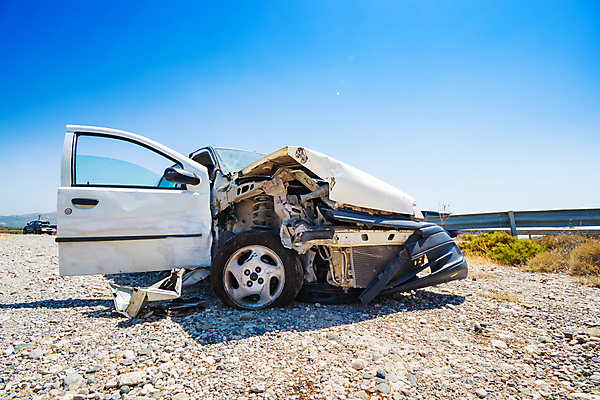 포토 JPG 해외이미지 도로 교통시설 자동차 유리 거리 안전 사람없음 햇빛 태양 금속 손상 운전 흰색 긴급 도시 바퀴 고속도로 구출 수리 위험 충돌 사건 속도 타이어 트레일러 보험 배수구 고립 길가 깨짐 때리기 범퍼 자동 재앙 해외포토 자연요소 길 육상교통 컬러 교통 컨셉 모션 재질 도움 시설 파일형식 이미지허브