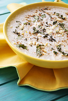 포토 JPG 해외이미지 전통 접시 음식 채소 탁자 양파 휴가 파슬리 건강 마늘 육류 돼지고기 요리 사람없음 목재 가로 식당 식사 저녁식사 치킨 소고기 추위 흰색 시골 신선 양념 고급 맛 시원함 머스터드 향신료 젤리 후추 점심식사 러시아인 삶기 전국 핸드메이드 해외포토 서양인 나무 식기 컬러 가구 컨셉 식재료 재료 디저트 상점 소스_음식 닭고기요리 향미료 파일형식 이미지허브