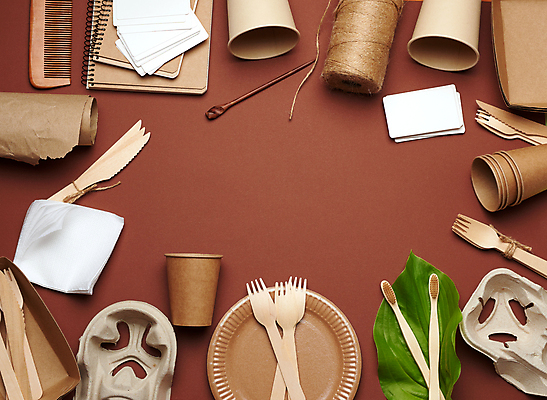 포토 JPG 해외이미지 종이 잎 명함 프레임 실내 사람없음 하이앵글 공책 머리빗 환경오염 나이프 쓰레기 종이컵 일회용 노끈 귀이개 나무포크 컵홀더 카피스페이스 갈색배경 종이접시 대나무칫솔 해외포토 식물 식기 접시 줄 뷰포인트 백그라운드 포크 컨셉 문구용품 내부 컵 위생용품 갈색 공백 미용용품 칼 칫솔 홀더 파일형식 이미지허브