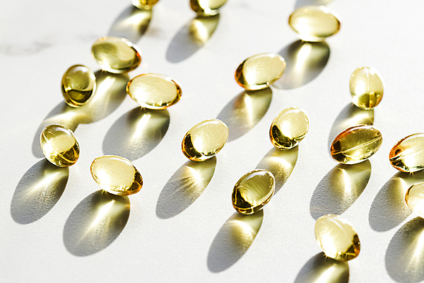 포토 JPG 해외이미지 사람없음 알약 노란색 건강관리 흰색 낟알 영양제 오메가 항생제 해외포토 컬러 건강 관리 약 파일형식 이미지허브