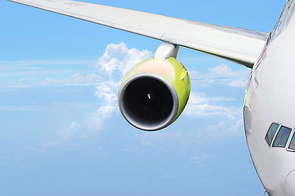 포토 JPG 해외이미지 응시 지구 여행 백그라운드 비즈니스 창문 교통시설 유리 하늘 휴가 비행기 안테나 사람없음 파란색 태양 우주 맑음 일몰 흰색 땅 항공 속도 제트기 대패 수평선 해외포토 자연요소 시선 컬러 교통 통신 항공교통 재질 날씨 대중교통 노을 시설 파일형식 이미지허브