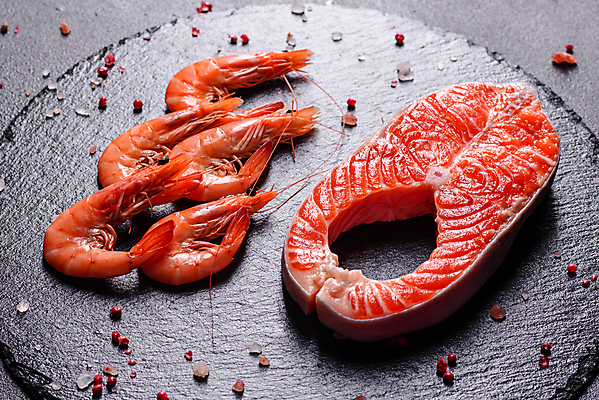 포토 JPG 해외이미지 접시 음식 바다 조각 백그라운드 다이어트 재료 탁자 건강 육류 어류 스테이크 요리 사람없음 빨간색 식당 검은색 식사 저녁식사 어둠 신선 맛 그릴 정상 먹기 레몬 허브 해산물 준비 날것 소금 연어 로즈메리 점심식사 생식 송어 해외포토 식물 식기 컬러 가구 컨셉 과일 식재료 모션 주방용품 서양음식 상점 수중동물 파일형식 이미지허브