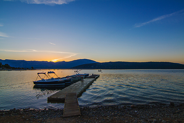 포토 JPG 해외이미지 호수 물결 모래 파도 여행 가족 하늘 아침 낚시 날씨 휴가 산 따뜻함 풍경 사람없음 물 파란색 빛 컬러풀 햇빛 태양 뷰티 일출 골짜기 수영 황혼 일몰 놀람 탐험 프랑스 뜨거움 보트 숲 속도 프랑스어 삼림지대 해외포토 주간 자연요소 문자 감정 유럽 바다 컬러 배_교통 관계 자연 레저 표정 노을 수상스포츠 파일형식 이미지허브