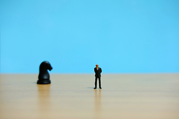 포토 JPG 해외이미지 직업 조각 백그라운드 컨셉 생각 비즈니스 사업가 모션 놀이 성공 아이디어 서기 사람 경기 사람없음 금융 사무실 장난감 숫자 힘 침묵 경쟁 미니어처 도전 게임 비즈니스맨 체스말 체스 계획 대표 왕 리더 싸움 체스판 전략 경영 정치 제어 해외포토 문자 남자 스포츠 경제 모형 소리 말_게임 직장인 파일형식 이미지허브