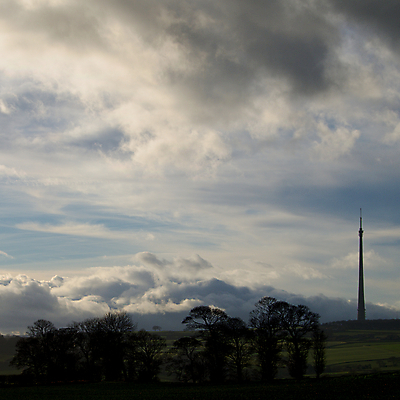 포토 JPG 해외이미지 나무 구름 밭 자연 잉글랜드 풍경 사람없음 탑 텔레비전 시골 황무지 역 큼 서비스 라디오 전염 북쪽 돛대 송신기 피어싱 해외포토 자연요소 식물 건축물 농업 장신구 교통시설 영국 전자제품 질병 크기 방향 생태계 감염 파일형식 이미지허브