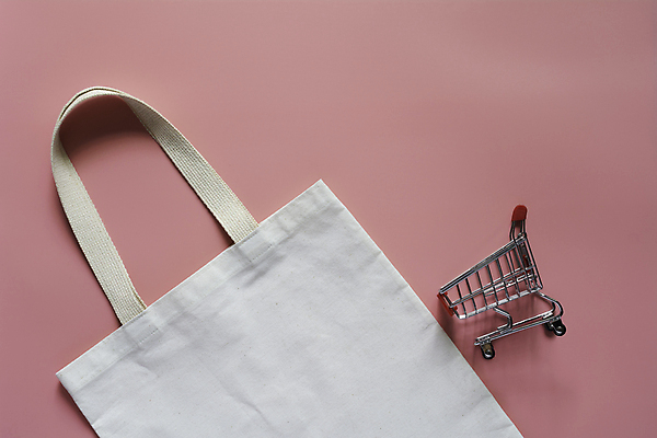 포토 JPG 해외이미지 손 디자인 길 백그라운드 패턴 가방 비즈니스 손잡이 사람없음 세로 초록색 쇼핑 유행 환경 상점 공백 에너지 핸드백 흰색 직물 면 시장 구매 플라스틱 자르기 고객 오브젝트 에코 질감 캔버스 자루 소매 내추럴 거짓 엘리먼트 목업 해외포토 잡화 컬러 무늬 모션 재질 신체부위 파일형식 이미지허브