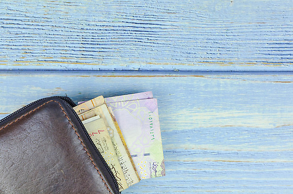 포토 JPG 해외이미지 백그라운드 지폐 돈 비즈니스 성공 사람없음 목재 금융 경제 달러 쪽지 저축 성장 만 시장 재산 중앙 구매 무역 투자 상업 아라비아 가스 보물 사우디아라비아 고립 수입 아랍어 옛날 왕국 위기 힘찬 해외포토 나무 산업 컨셉 재료 중동 쇼핑 파일형식 이미지허브