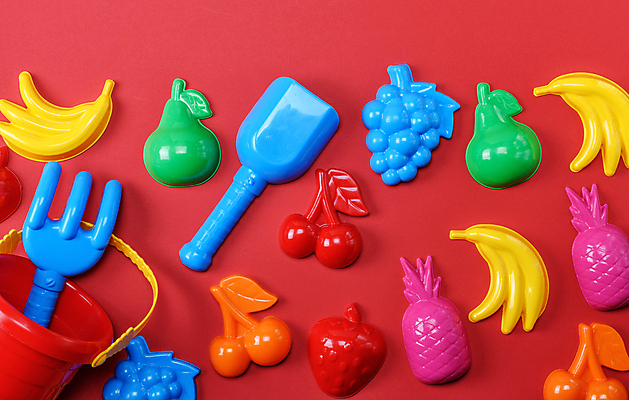 포토 JPG 해외이미지 놀이 딸기 포도 휴가 바나나 사람없음 세트 컬러풀 장난감 바구니 체리 삽 파인애플 갈퀴 해외포토 컬러 과일 열대과일 파일형식 이미지허브