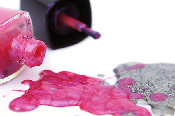 포토 JPG 해외이미지 분홍색 유리 미술 사람없음 빛 컬러풀 뷰티 유행 상점 금속 보라색 페인트 화장품 흰색 붓 못 화려 액체 떨어짐 은색 컨테이너 손톱관리 손톱 제비꽃 오브젝트 매니큐어 만들기 광택 고립 니스 돌봄 스타일 해외포토 손 꽃 산업 컬러 컨셉 모션 재질 문화예술 공구 네일아트 파일형식 이미지허브