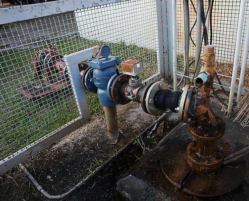 포토 JPG 해외이미지 식물 산업 선 비즈니스 공장 하늘 사람없음 파란색 금속 힘 기계 장비 견과류 공구 업무 바퀴 엔지니어 닫기 연결 철 준비 볼트 연료 가스 튜브 공학 낭비 원자력 용접 지원 철강 파이프라인 팔꿈치 화학물질 힘찬 아연 해외포토 교육 컬러 컨셉 공업 모션 재질 신체부위 에너지 도구 작업 화학 기술자 파이프_관 팔 영양소 파일형식 이미지허브