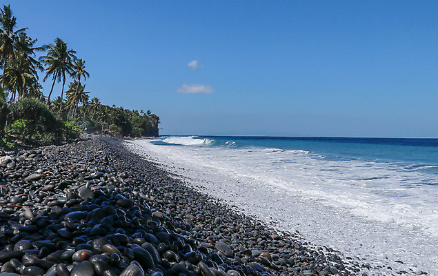 포토 JPG 해외이미지 파도 바다 여행 백그라운드 자연 조류 하늘 표면 날씨 휴가 3 풍경 사람없음 야외 물 여름 파란색 뷰티 반사 일출 검은색 침묵 고요 조약돌 바위 4 저녁 작음 큼 화산 암초 폭풍 수평선 강조 해외포토 자연요소 동물 계절 컬러 산 숫자 노을 소리 돌_바위 야간 크기 생태계 파일형식 이미지허브
